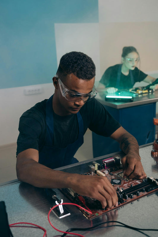 The Best Computer Services You Need: Your Go-To Guide for Computer, Laptop, and Phone Fixes